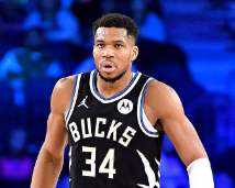 爱游戏入口-詹姆斯新星重返赛场表现突出，老鹰前途光明！引发球迷热议(詹姆斯登场)