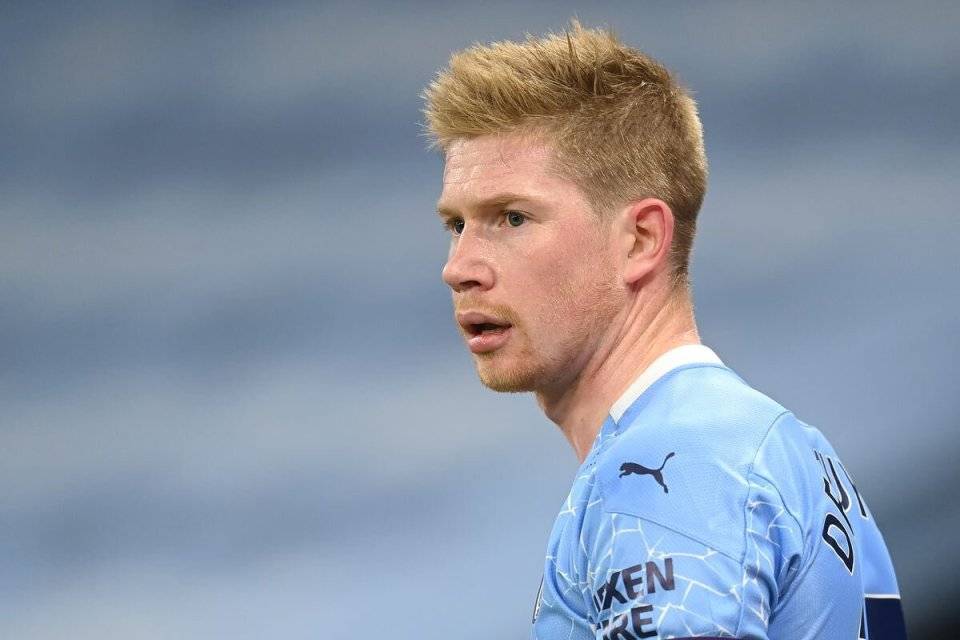 爱游戏全站-德布劳内迎来十二赛季出色发挥，DWG观众热烈欢呼！上演精彩一战(德布劳内转会最新消息)