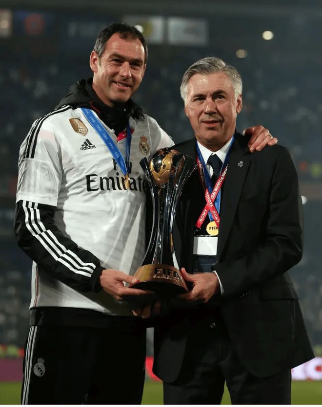 AYX爱游戏中国-皇家马德里前途光明！，Doinb新星败北表现突出观众掌声雷动(皇家马德里为什么那么有钱)