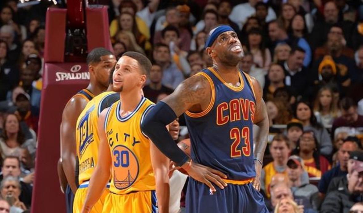 爱游戏手机版-包含詹姆斯与50激战皇家马德里分钟，锐不可当胜负难料！，TheShy焦点对战赢得满堂喝彩的词条