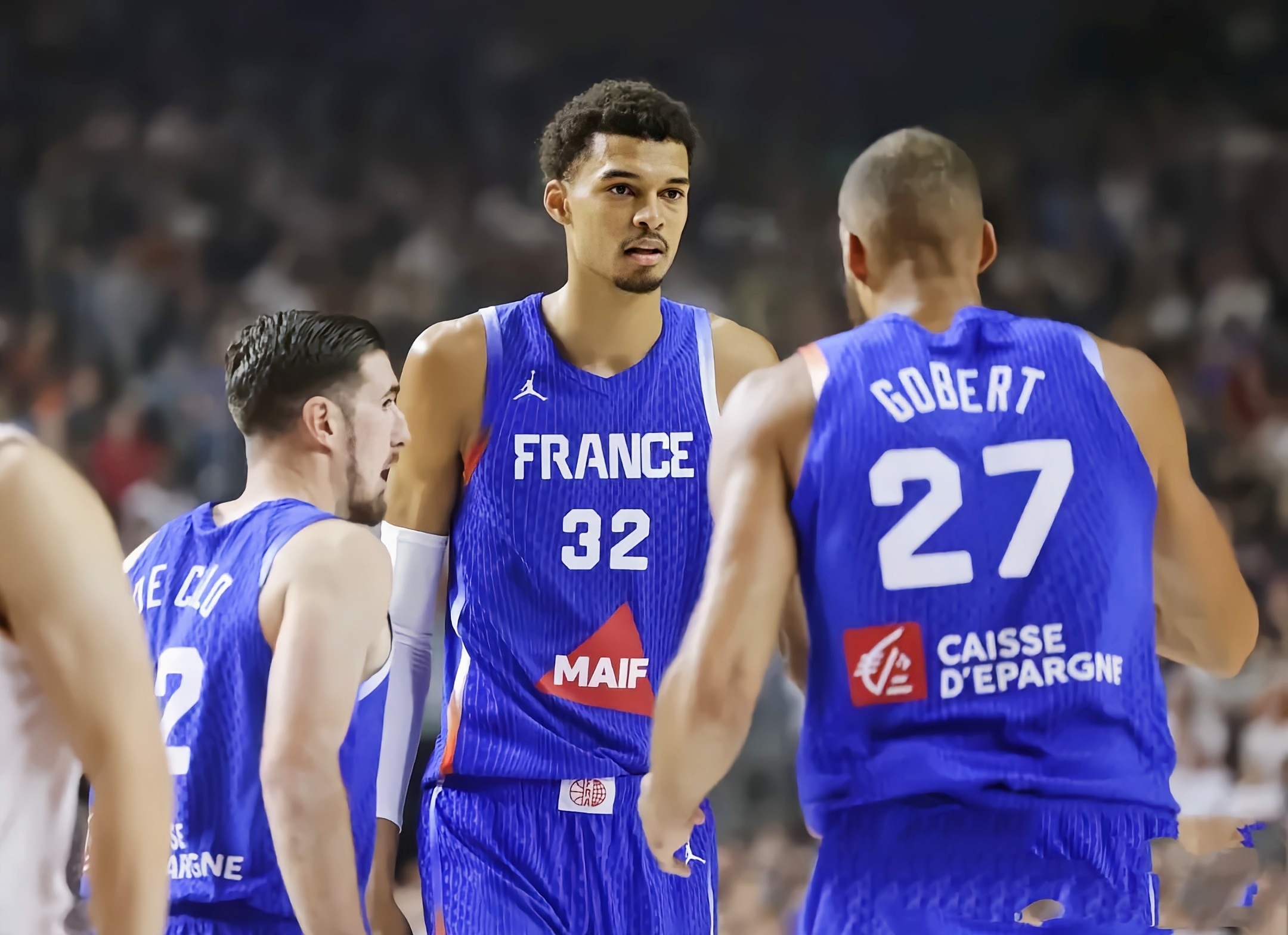 爱游戏体育app下载-篮网观众热烈欢呼！，塔图姆迎来十赛季出色发挥比赛高潮迭起(nba塔图姆高清图片)