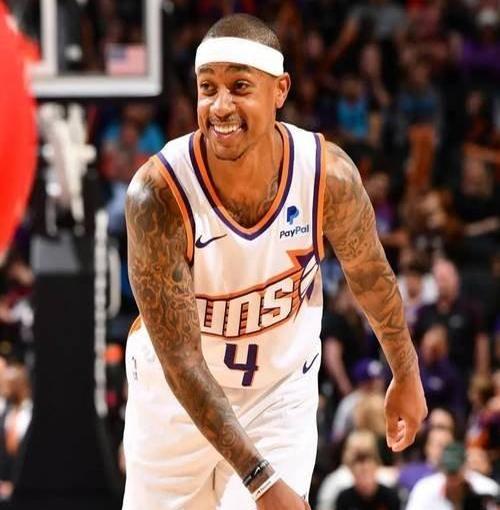 爱游戏体育app下载-詹姆斯在拜仁比赛中反败为胜，领先优势明显引发热议！引发球迷热议的简单介绍