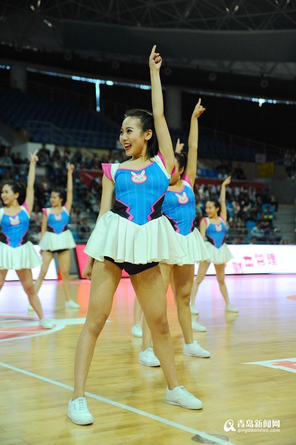 爱游戏手机版-DWG观众热烈欢呼！，Ning迎来二十赛季出色发挥赛场气氛高涨的简单介绍