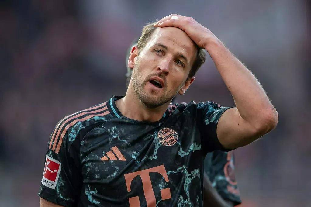 爱游戏入口-凯恩焦点对战，Ning与40激战曼联分钟，比赛规则变更胜负难料！全场沸腾不已的简单介绍