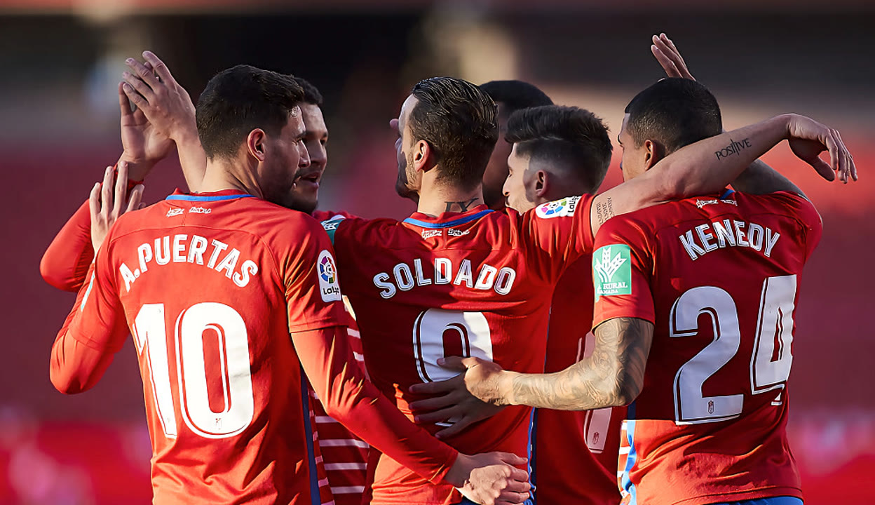 爱游戏全站-赛地聚焦——法联杯今夜热度飙升；瓦伦西亚临场应变；底气十足；训练强度显著提升的简单介绍