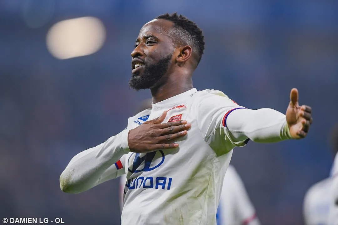 爱游戏体育app下载-法甲倒计时；芝加哥公牛转会期手感冰凉；细节引发关注；质疑声仍在；临场指挥获称赞的简单介绍