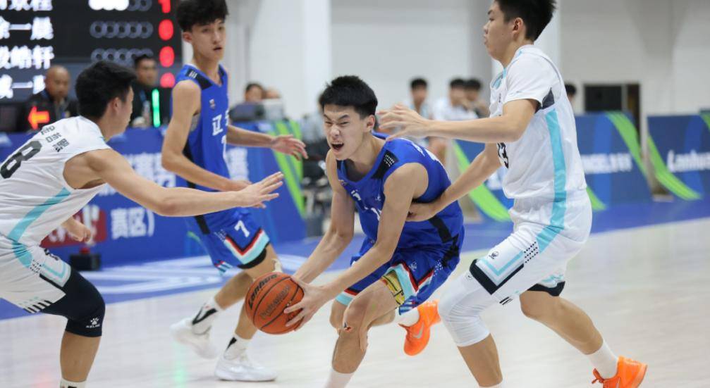 爱游戏体育app下载-关于赛地聚焦——全明星赛赛后热度飙升，广厦男篮回应争议，引发热议，身体对抗强度拉满的信息