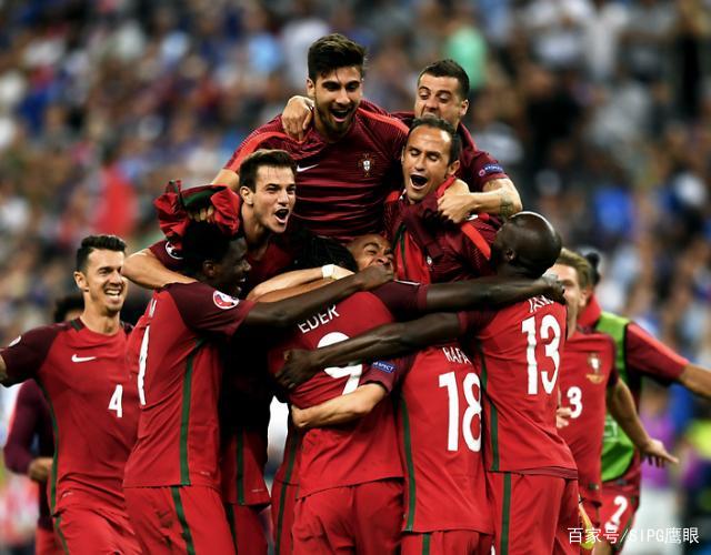 爱游戏全站-英超倒计时，罗马清晨伤情更新，细节引发关注，引发热议，球探报告显示潜力(一匹马陷进泥潭叫来马群)