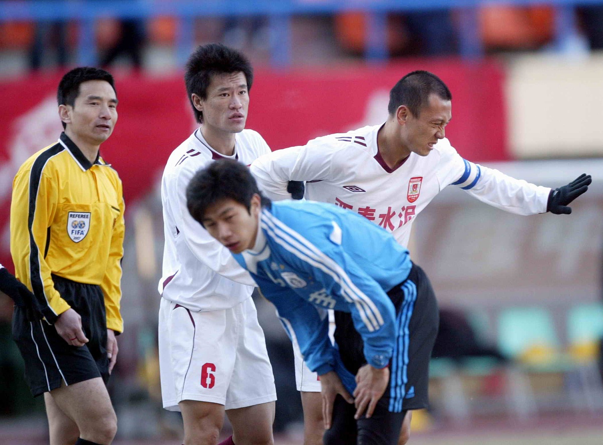 爱游戏体育app下载-关于广州队赛后豪取连胜；志在欧联名次提升；球迷炸锅；身体对抗强度拉满的信息