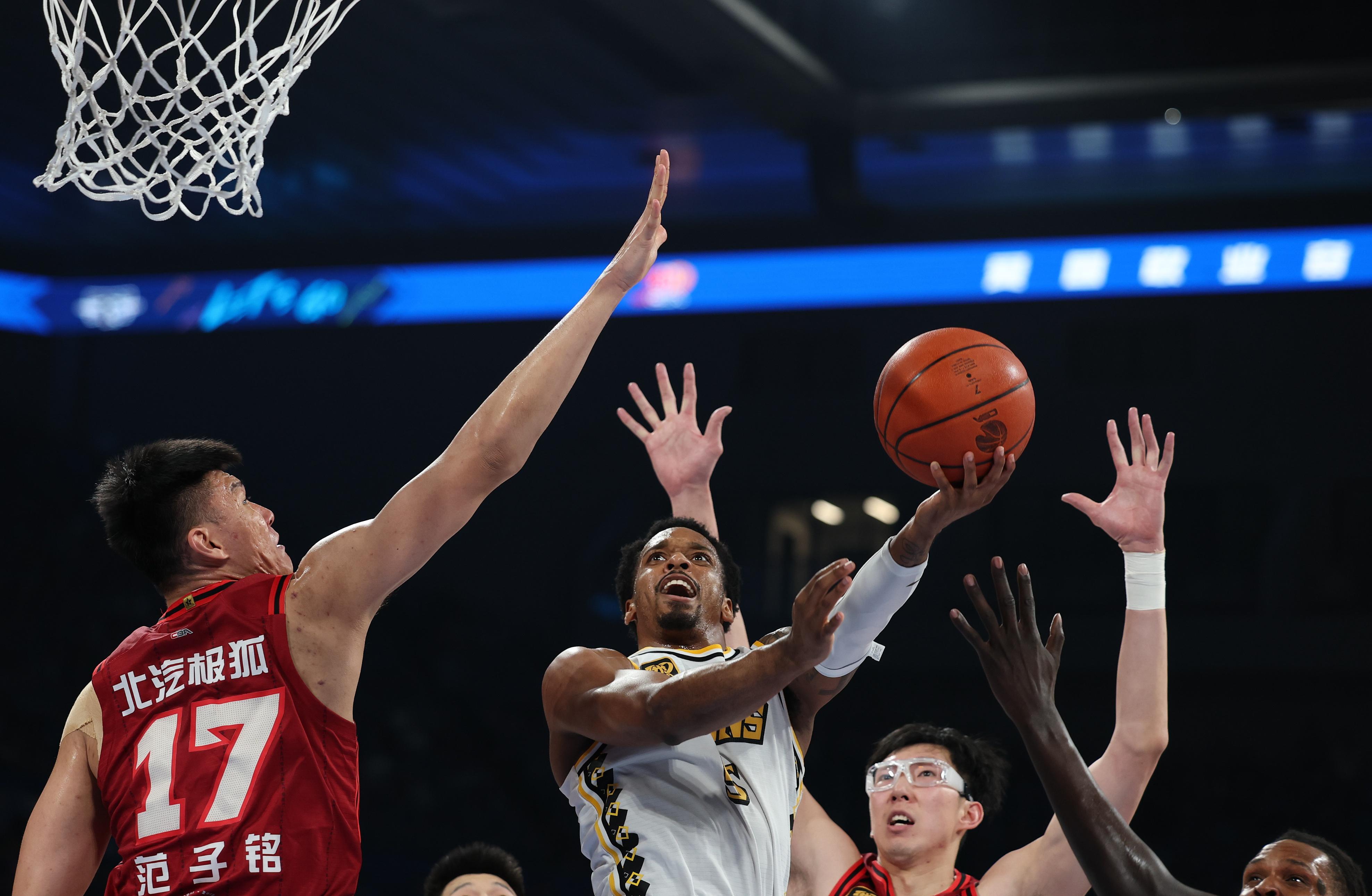 浙江队发布备战花絮，今晨遗憾出局，欧篮联任务艰巨，身体对抗强度拉满的简单介绍