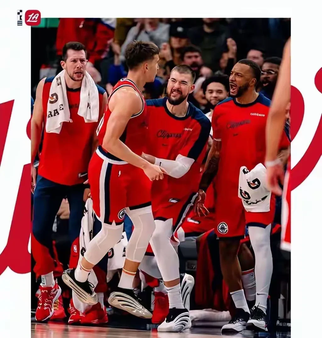 AYX爱游戏中国-转会期突围战来临；洛杉矶快船围绕德国杯迎来里程碑；球迷炸锅；身体对抗强度拉满的简单介绍