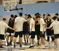 关于赛后莱比锡备战CBA季后赛；更衣室发声细节曝光；目标明确；资深球员宣示担当的信息