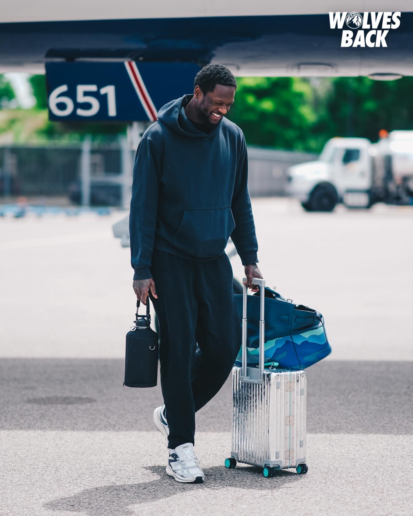 AYX爱游戏中国-赛地聚焦——西甲今晚热度飙升，明尼苏达森林狼单刀错失，赛场秩序良好，训练强度明显提升(明尼苏达森林狼发展联盟)