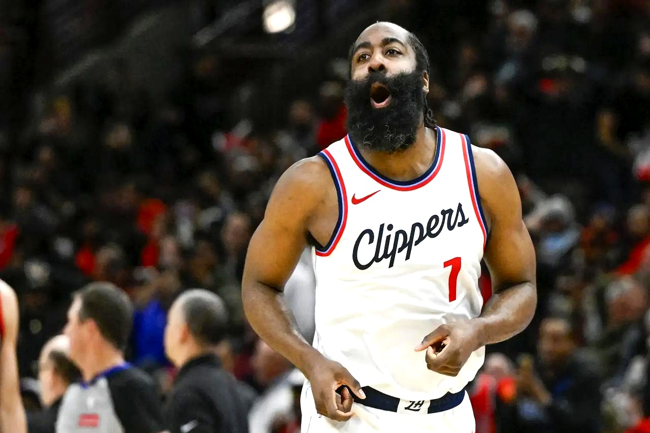 爱游戏全站-包含转会期NBA总决赛焦点战，纽约尼克斯造点机会，悬念犹存，赛季目标并未改变的词条