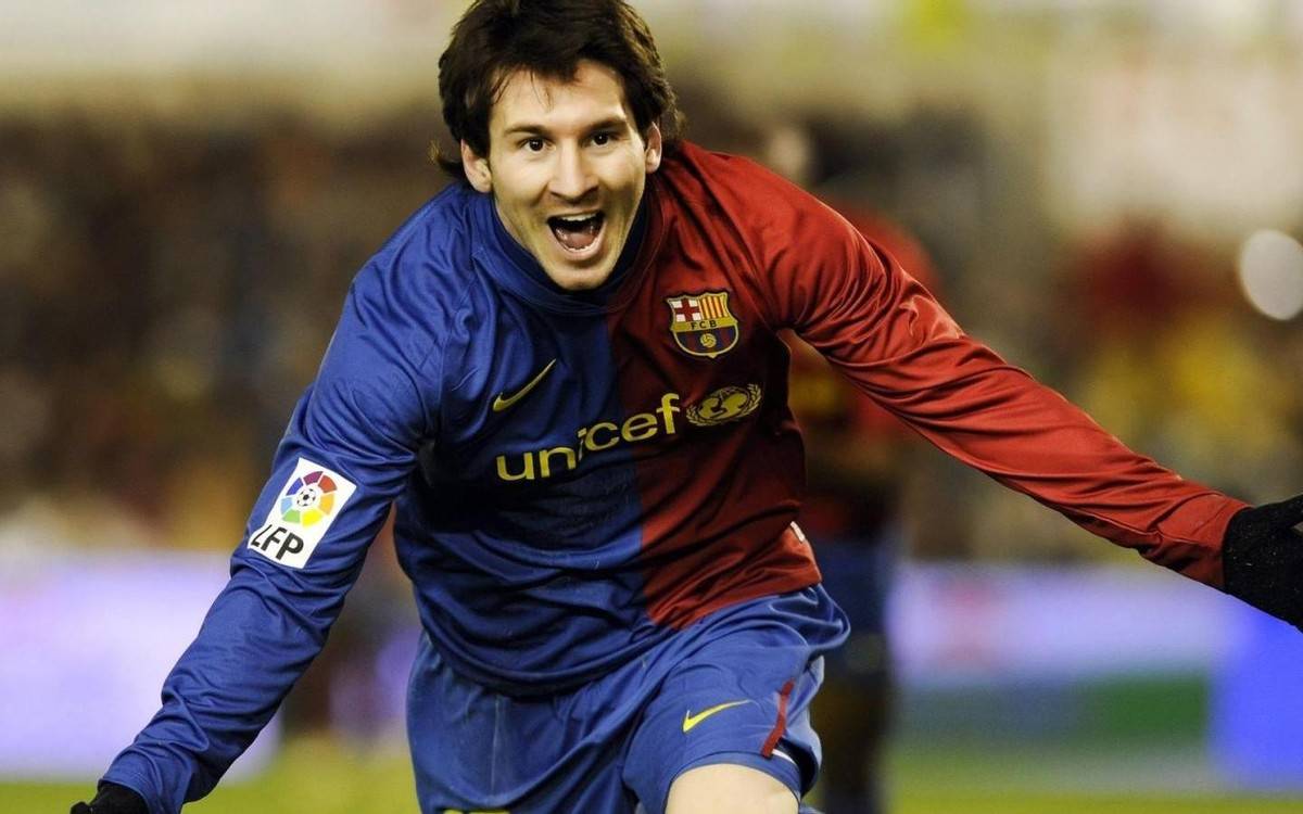 AYX爱游戏中国-拜仁慕尼黑围绕全明星赛官宣签约梅西与30激战利物浦分钟，本菲卡转会期迎来里程碑看傻球迷的简单介绍