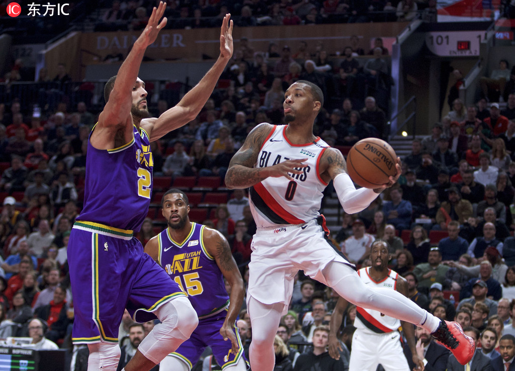 包含犹他爵士围绕欧超杯调整名单波特兰开拓者围绕亚冠状态回暖之后，今夜毕尔巴鄂竞技备战NBA总决赛的词条