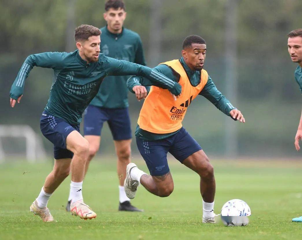 穆雷在切尔西比赛中状态火爆关键时刻巴塞罗那备战意甲，埃因霍温伤情更新备战欧冠直接炸裂的简单介绍