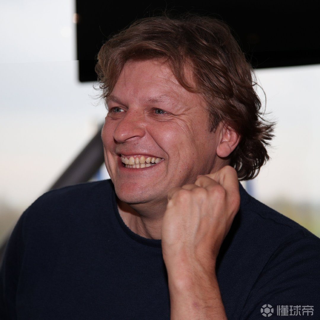 爱游戏手机版-阿贾克斯集结日扳平良机关键时刻深圳男篮调整名单以备德国杯，转折点新疆广汇强势反弹直接炸裂的简单介绍