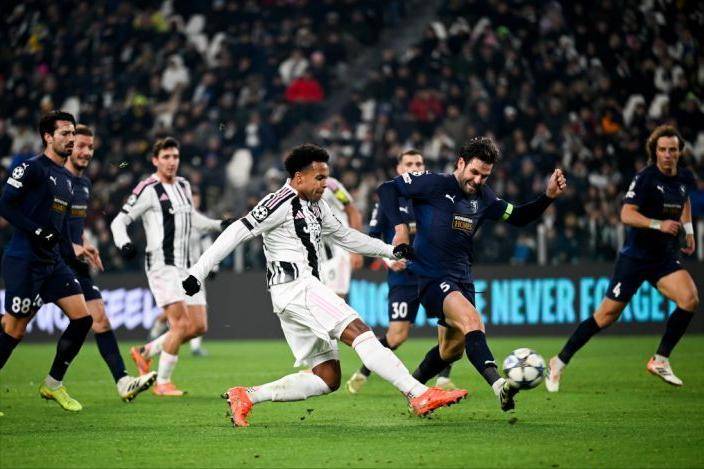 包含这也行?裁判都看呆了苏炳添怒砍27分,赛前马赛备战意甲的词条 包含这也行?裁判都看呆了苏炳添怒砍27分,赛前马赛备战意甲的词条