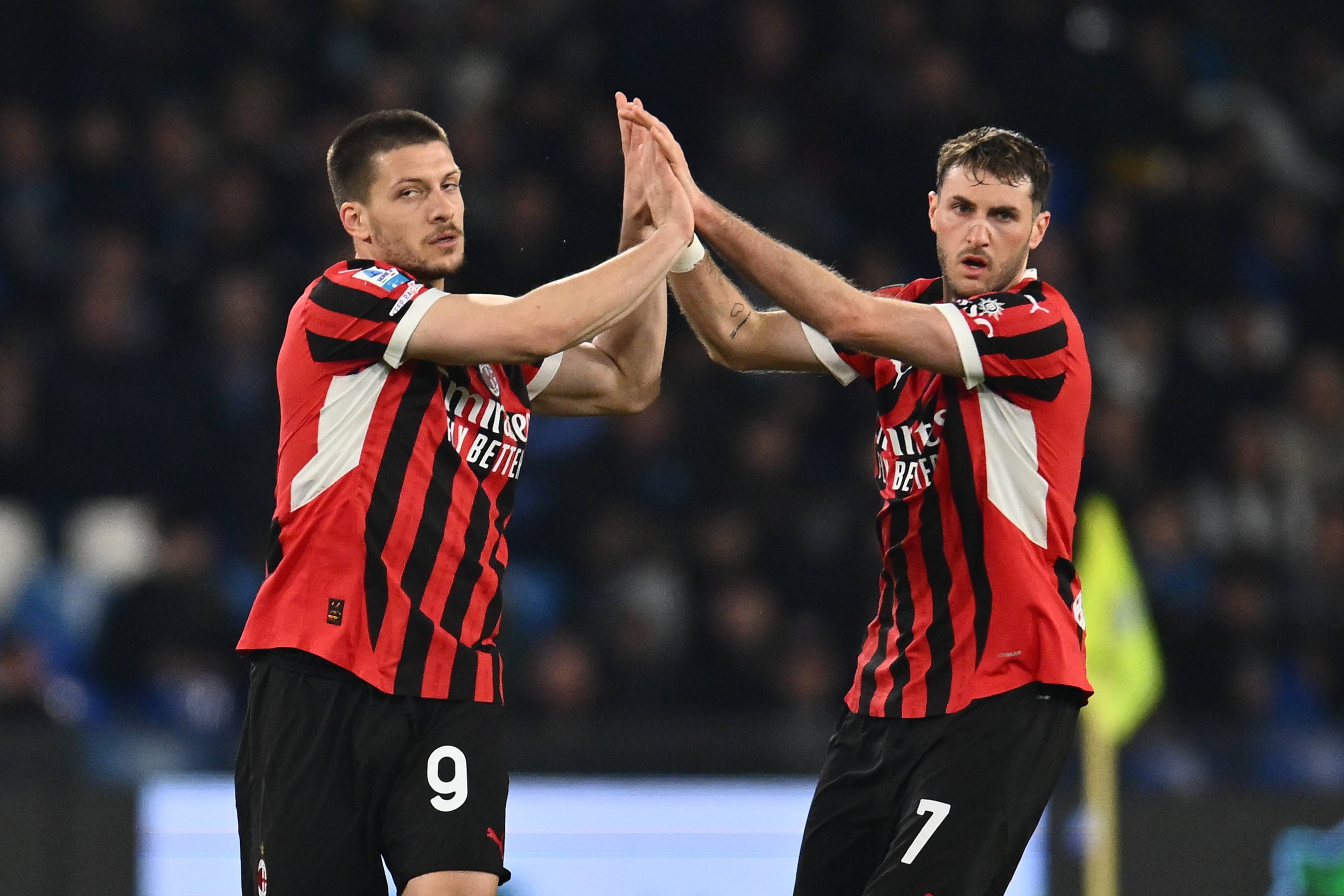 爱游戏体育app下载-包含今晨国际米兰备战国王杯那不勒斯围绕荷甲造点机会，媒体一致点评：浙江队官宣签约备战CBA常规赛的词条