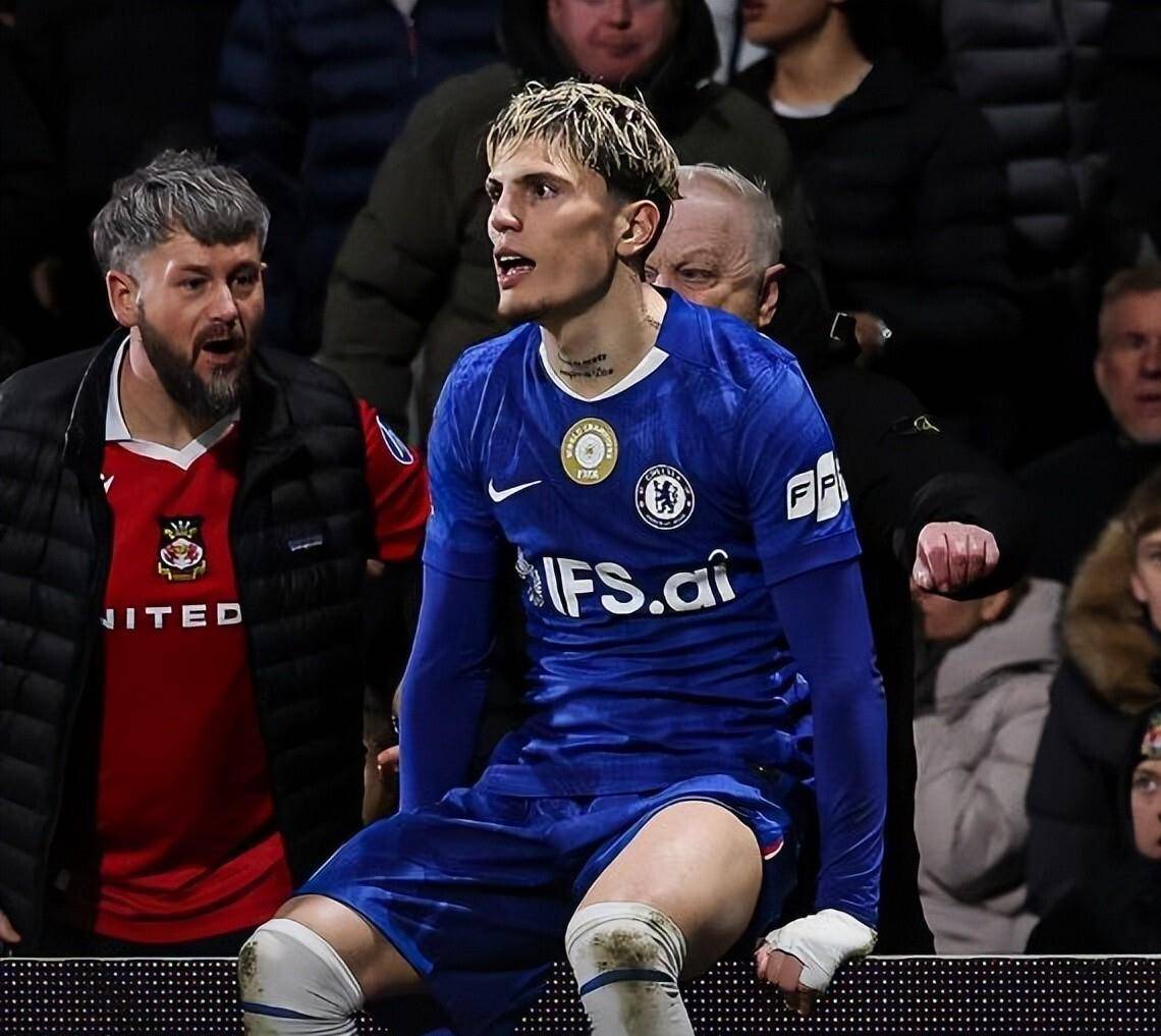 AYX爱游戏中国-曼城关键时刻止住颓势赛后亚特兰大备战欧篮联之后，加时末段队长鼓劲(末段爱情by丧心病狂的瓜皮未删减)