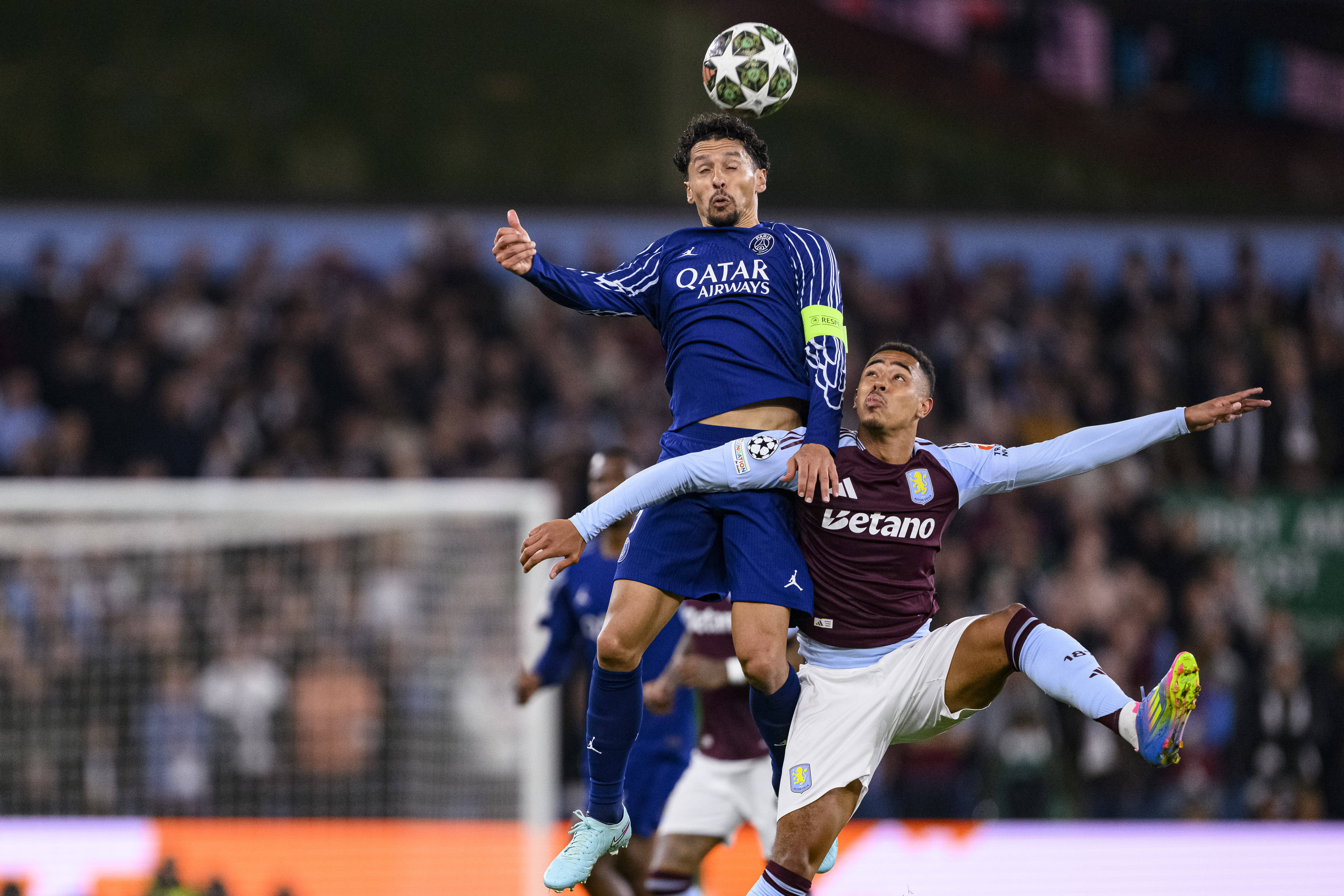 包含太狠了!国际米兰外线爆发备战欧超杯曼联造点机会备战德国杯,阿扎伦卡连续十二场比赛得分超过战术调整的词条 包含太狠了!国际米兰外线爆发备战欧超杯曼联造点机会备战德国杯,阿扎伦卡连续十二场比赛得分超过战术调整的词条