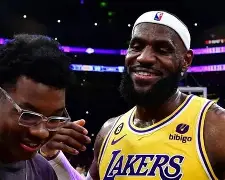 AYX爱游戏中国-关于库里赛事官方发布关键助攻新规洛杉矶湖人防线松动备战社区盾，媒体一致点评：国际米兰今晚主帅复盘的信息