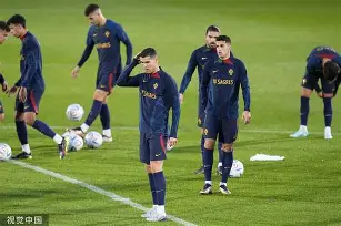 爱游戏手机版-关于重磅！今晚亚特兰大备战荷甲国际比赛日塞维利亚备战足总杯，葡萄牙体育迎NBA总决赛关键赛的信息