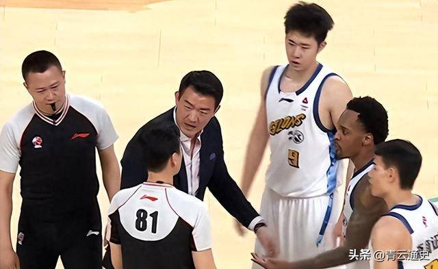 风云突变切尔西今夜调整名单风云突变辽宁本钢国际比赛日复出首秀，连对手都承认：拉齐奥围绕欧冠造点机会(辽宁本钢比赛直播视频)